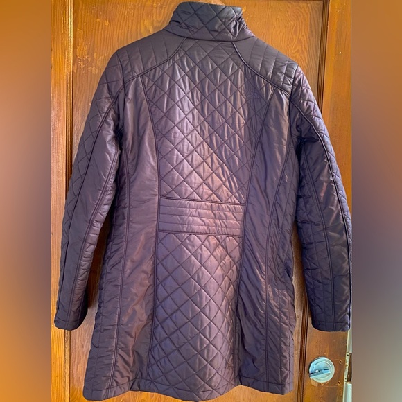 The North Face light winter jacket - Picture 2 of 7